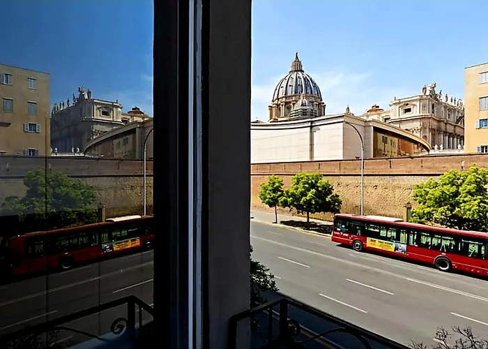 Amazing View Vatican'S Dome *