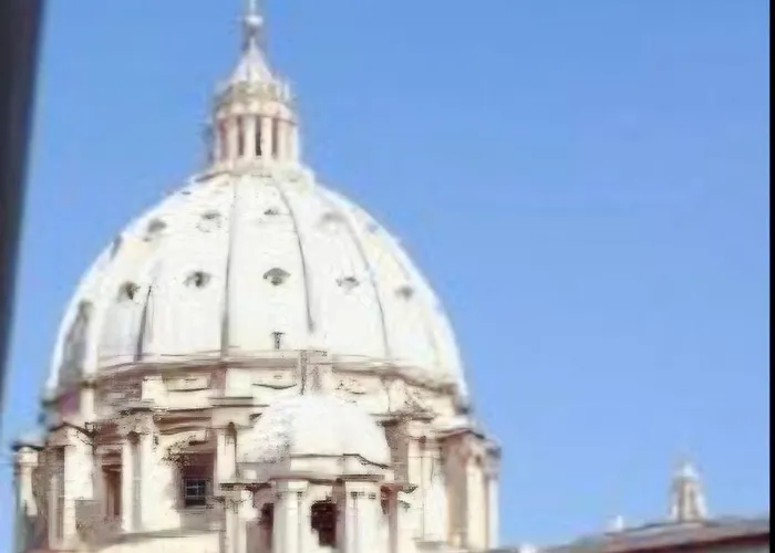 Amazing View Vatican'S Dome Roma
